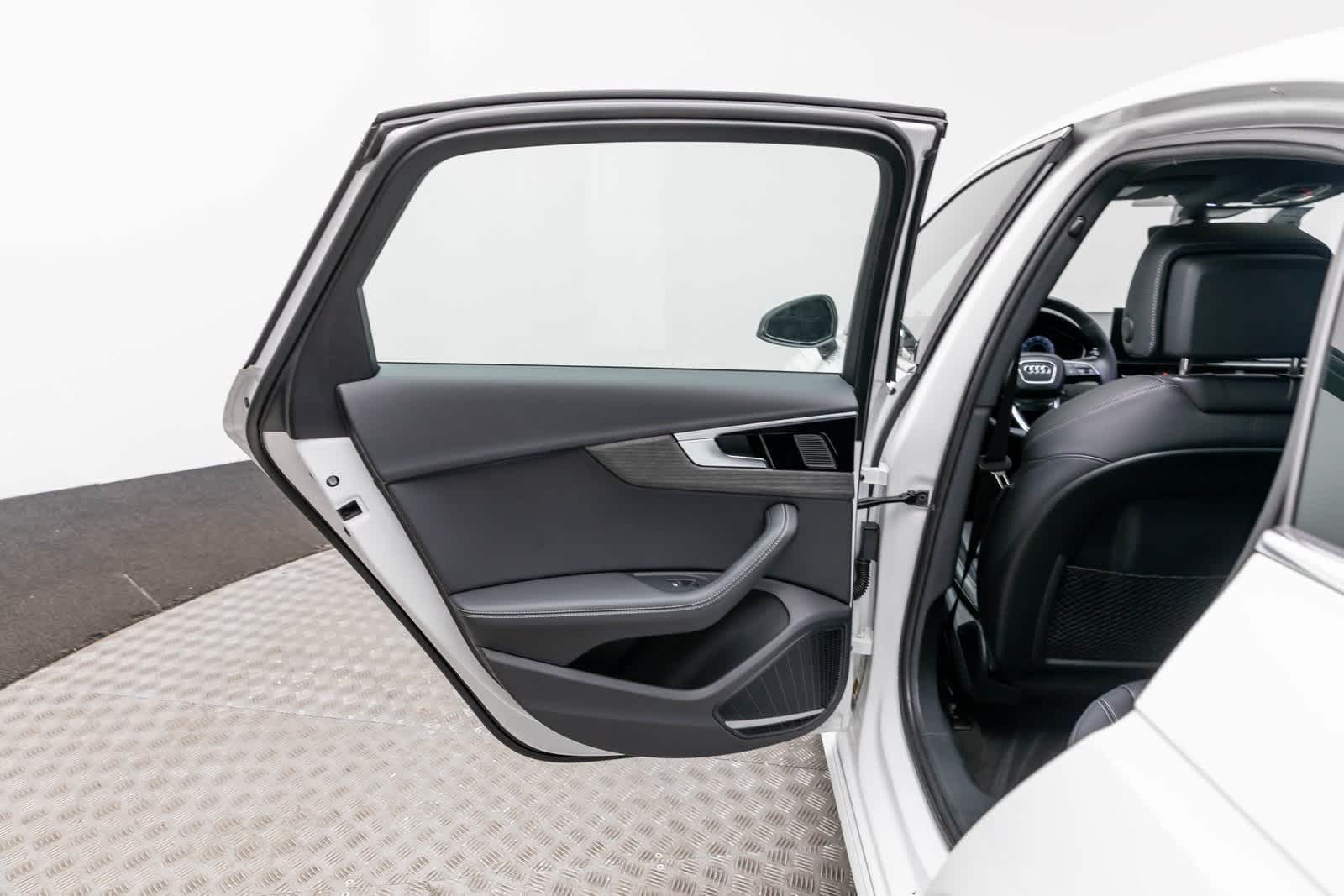 Thumbnail: 2024 Audi A4 - 35