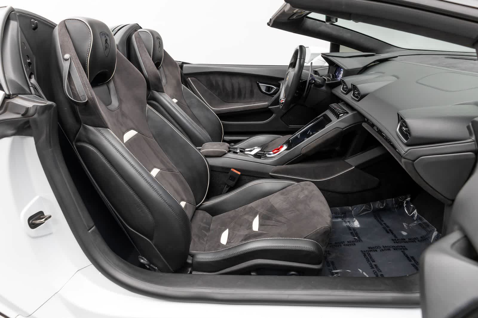 Thumbnail: 2020 Lamborghini Huracan - 13