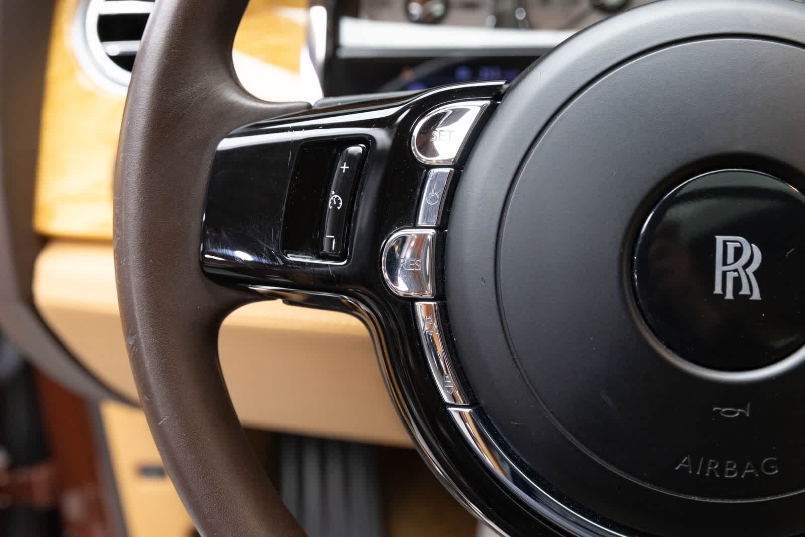 Thumbnail: 2013 Rolls-Royce Ghost - 20