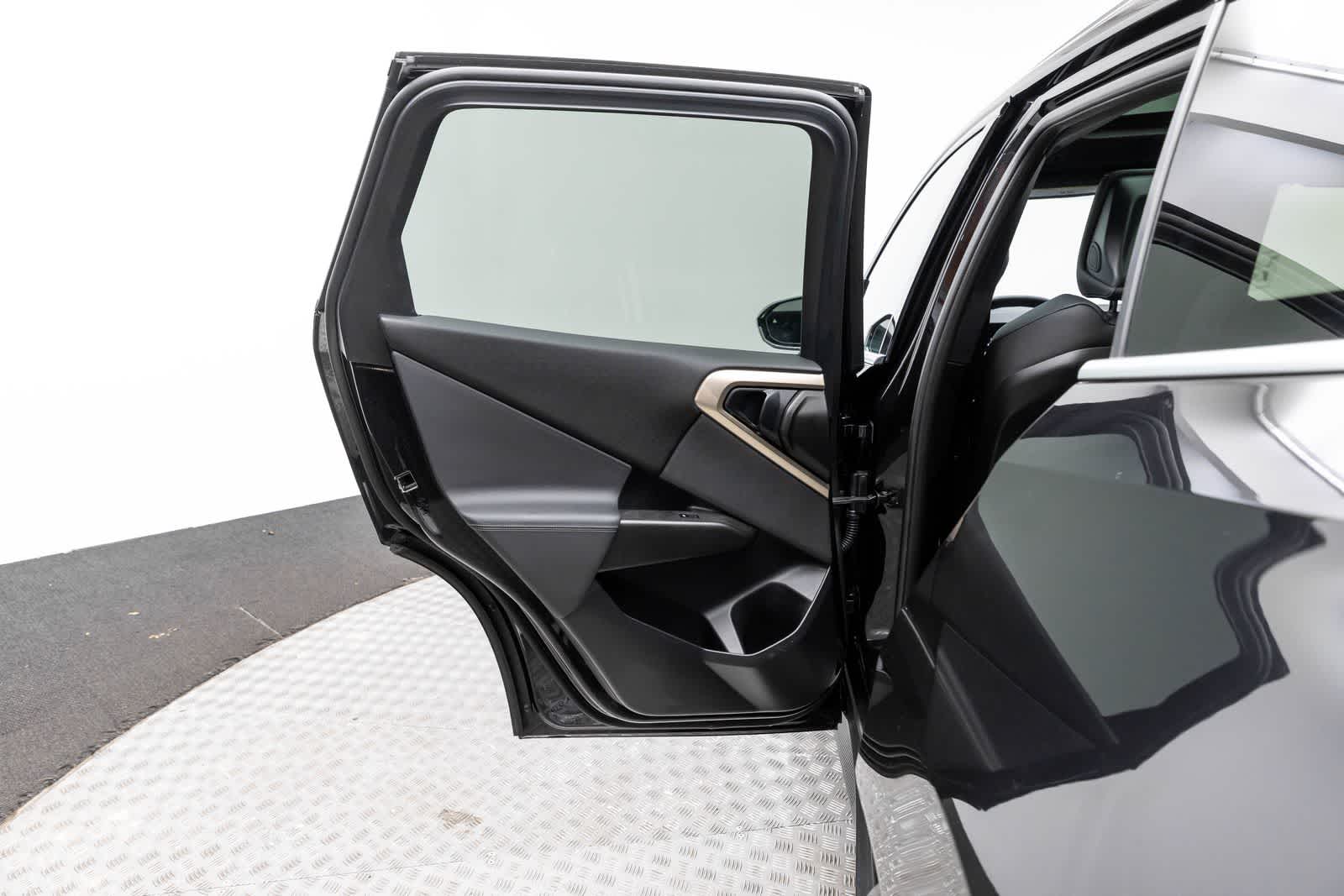 Thumbnail: 2025 BMW X3 - 36