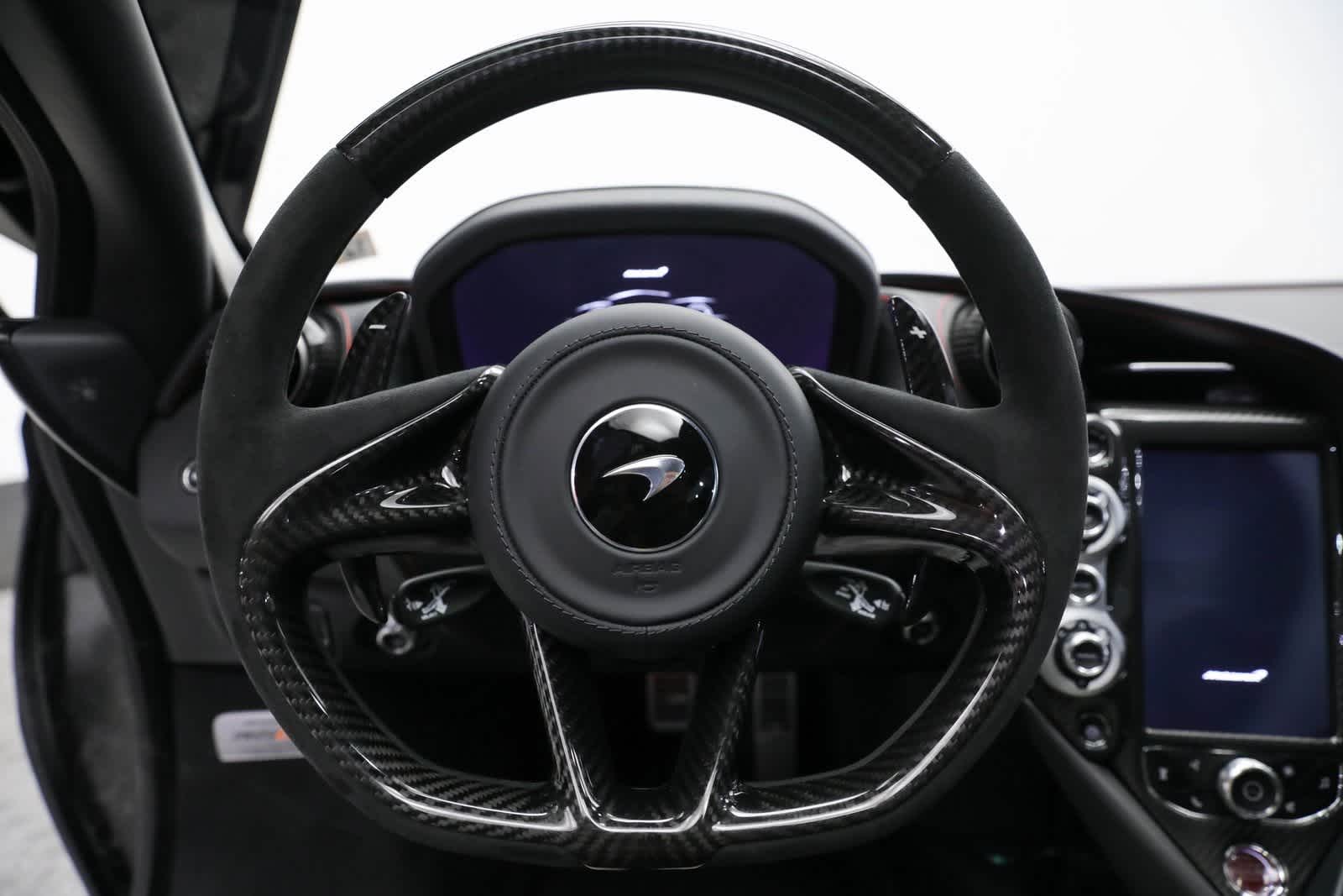 Thumbnail: 2021 Mclaren  - 13
