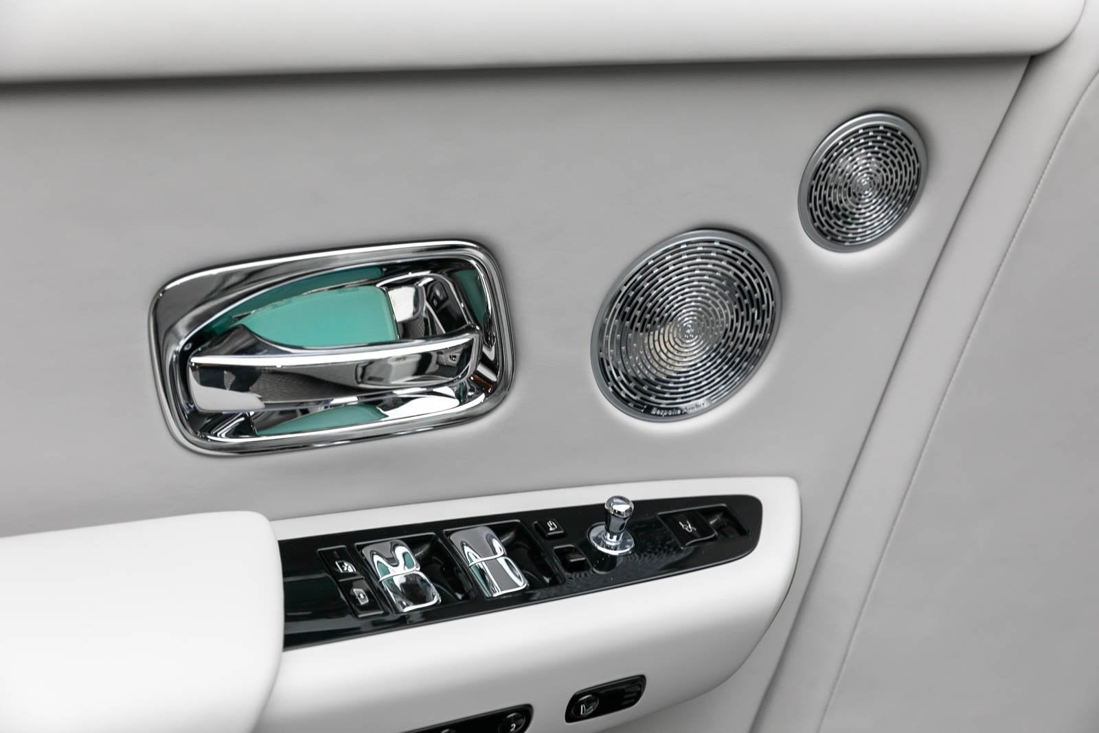 Thumbnail: 2024 Rolls-Royce Phantom - 9