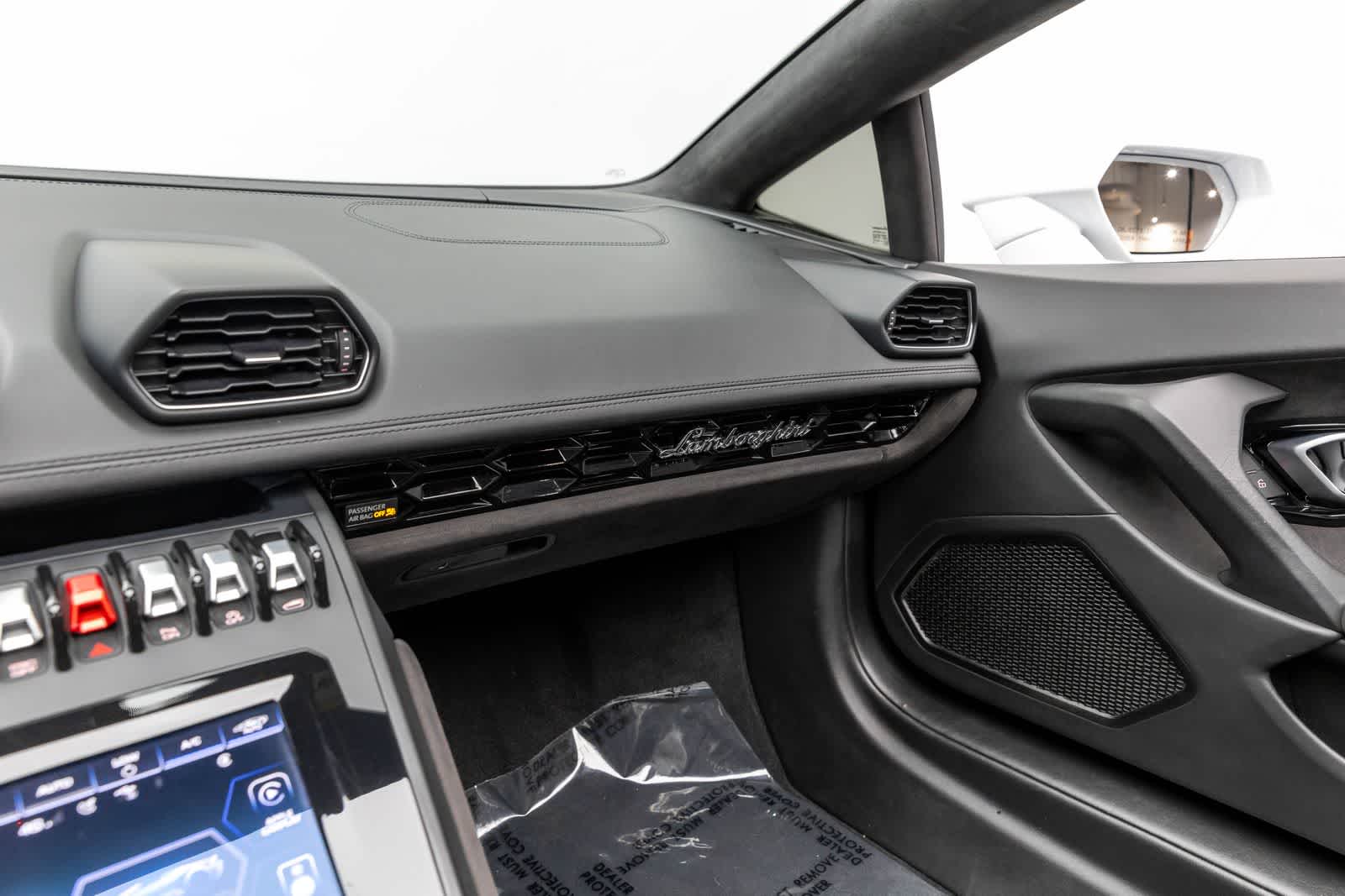 Thumbnail: 2020 Lamborghini Huracan - 34