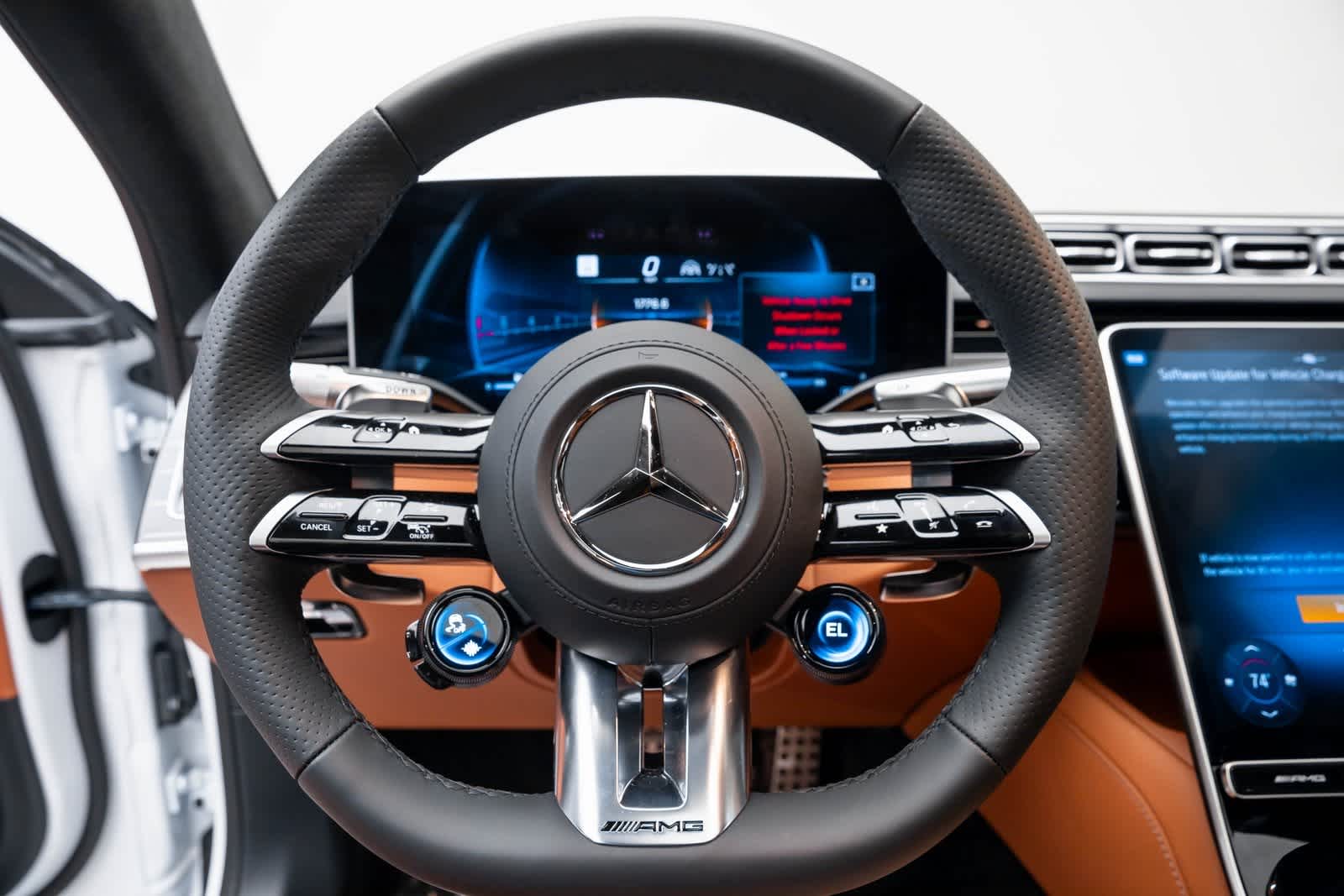 Thumbnail: 2024 Mercedes-Benz S-Class - 15