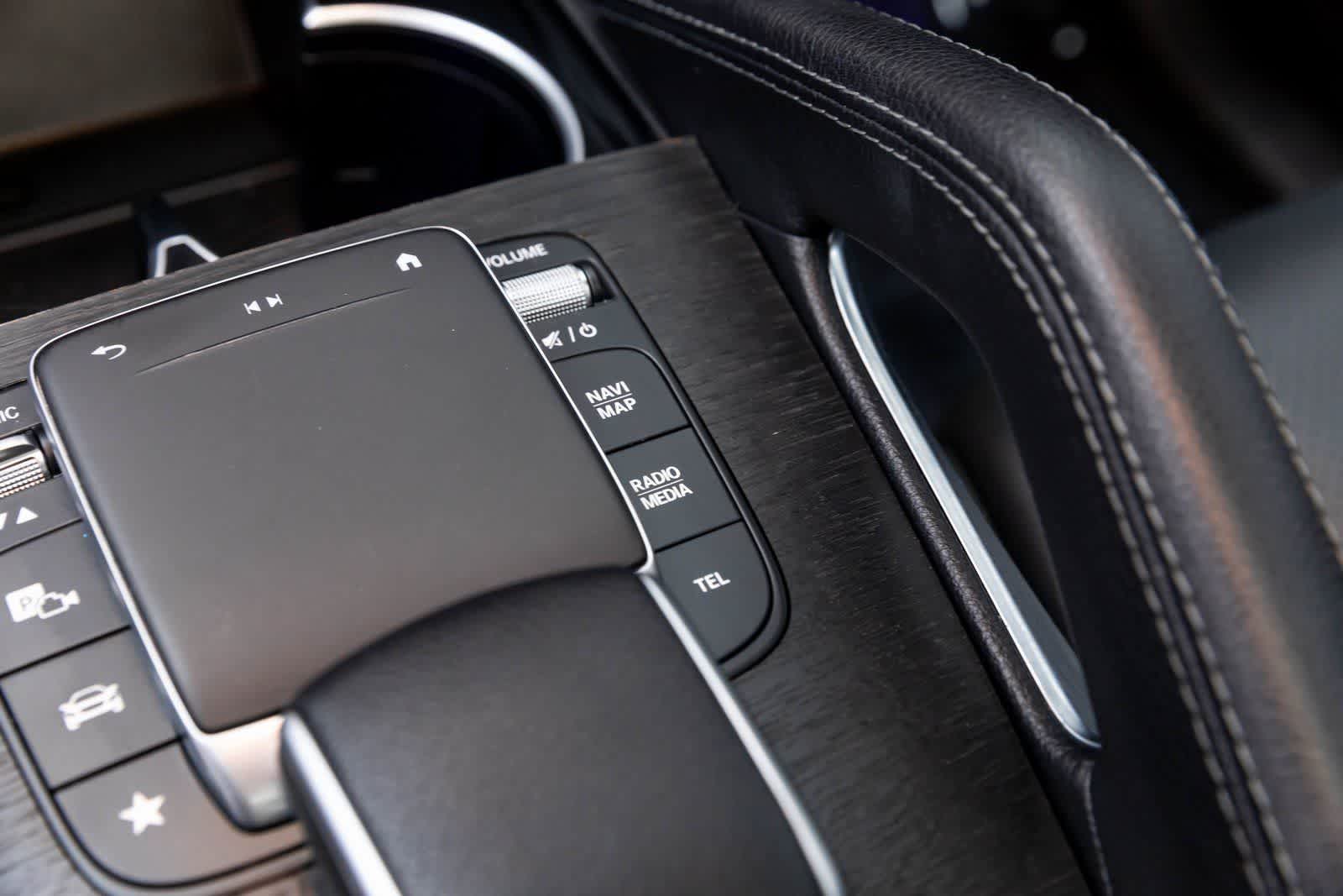 Thumbnail: 2022 Mercedes-Benz GLE - 32