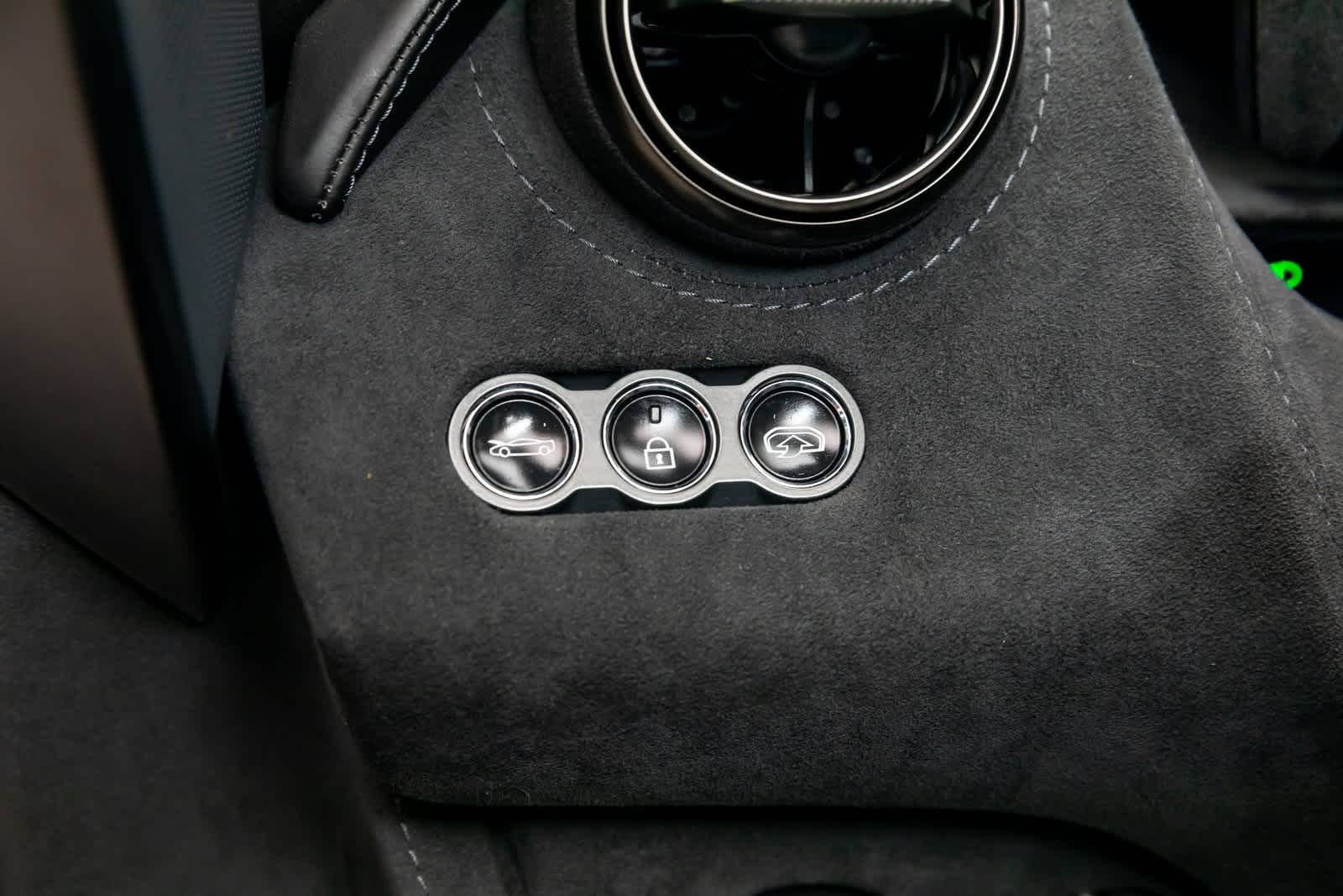 Thumbnail: 2023 Mclaren 720S - 27