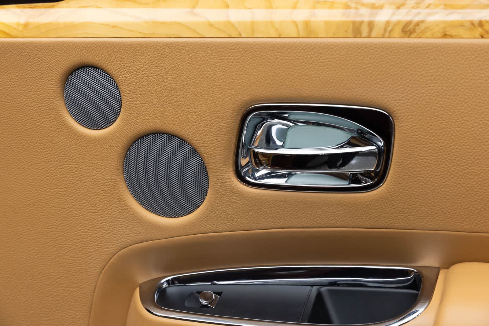 Thumbnail: 2013 Rolls-Royce Ghost - 40