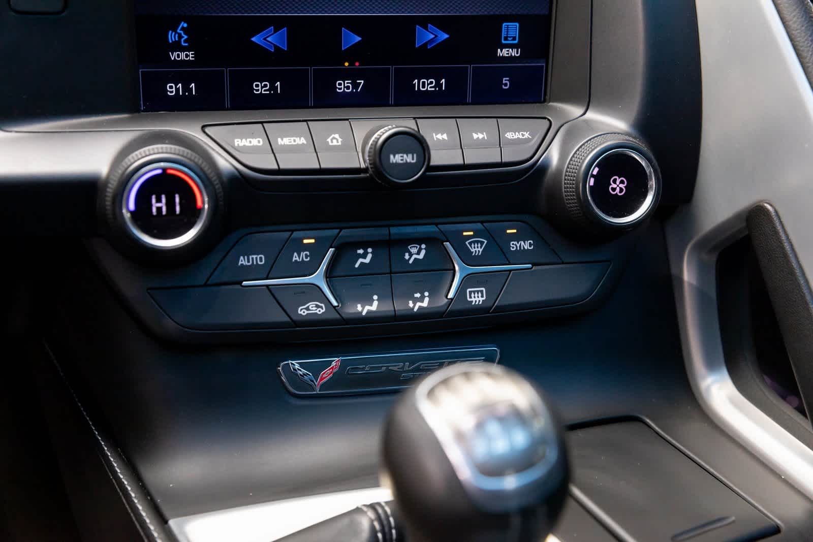 Thumbnail: 2014 Chevrolet Corvette - 32