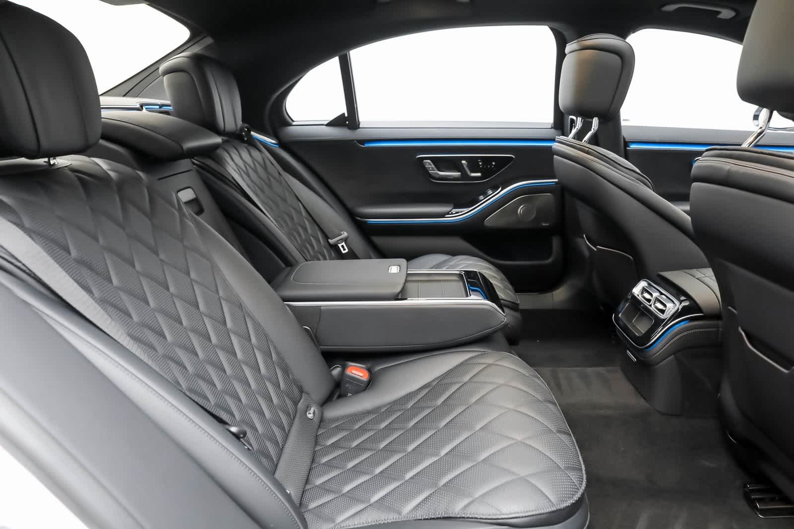 Thumbnail: 2024 Mercedes-Benz B-Class - 12