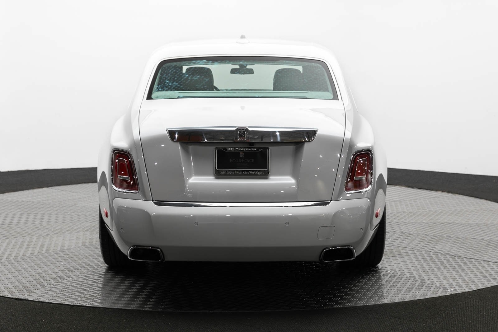 Thumbnail: 2024 Rolls-Royce Phantom - 5