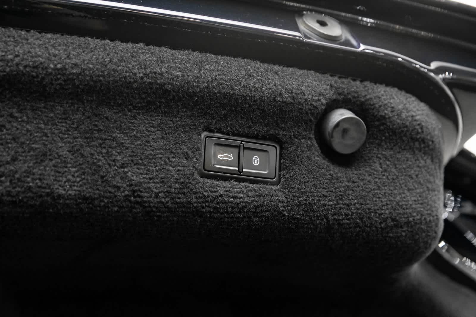 Thumbnail: 2020 Bentley Continental - 38