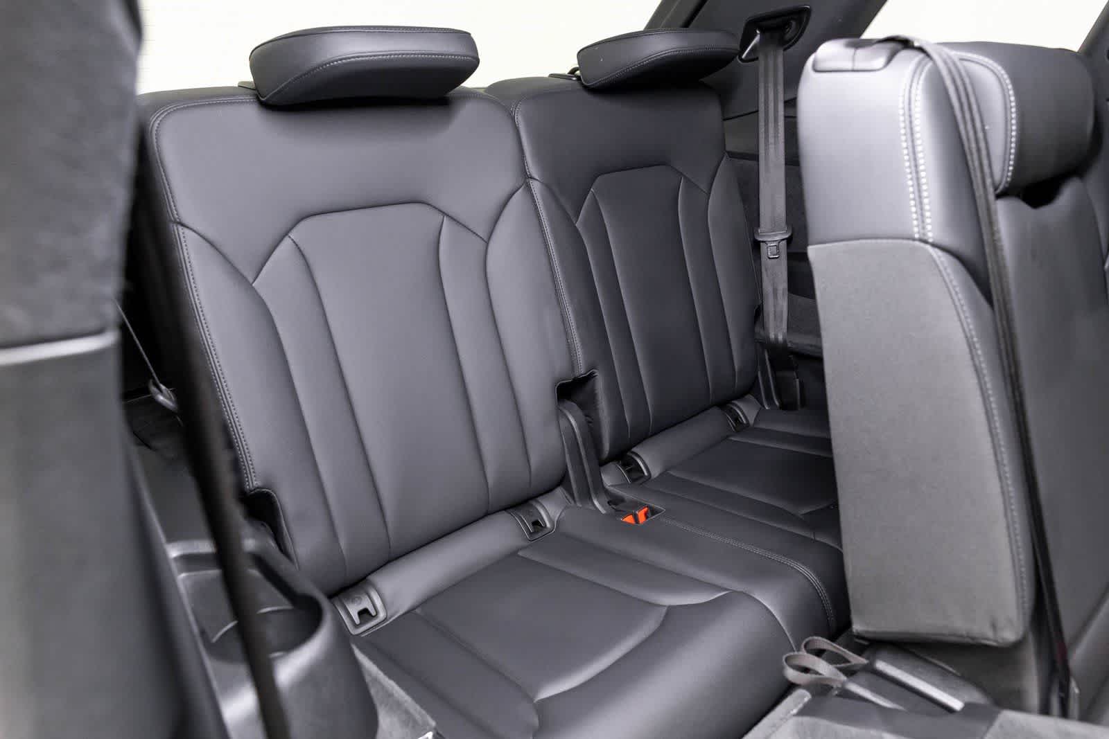 Thumbnail: 2025 Audi Q7 - 51