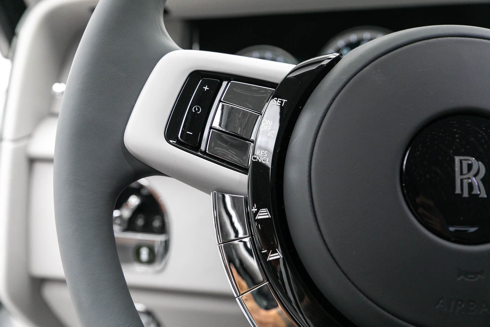 Thumbnail: 2024 Rolls-Royce Phantom - 17