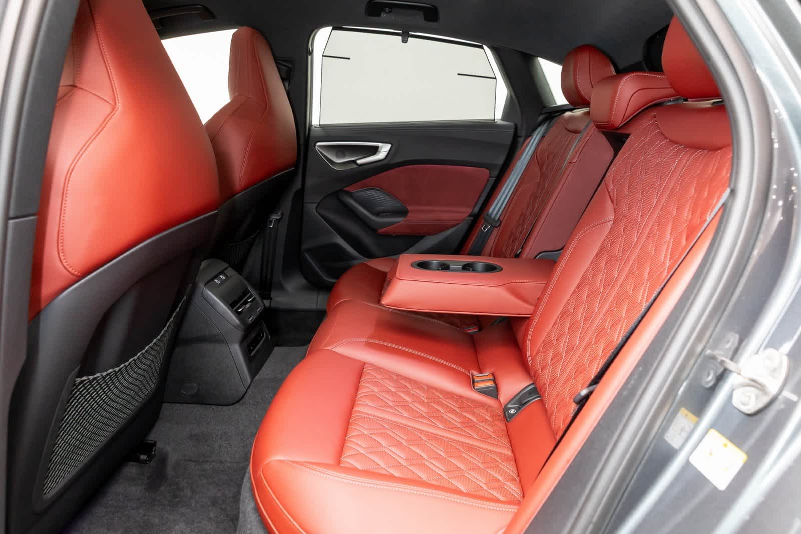 Thumbnail: 2025 Audi S5 - 13