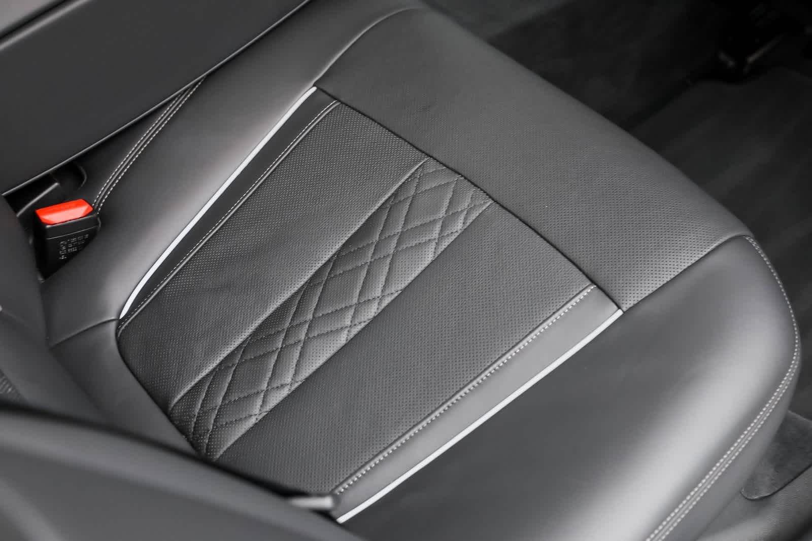 Thumbnail: 2022 BMW 7 Series - 44