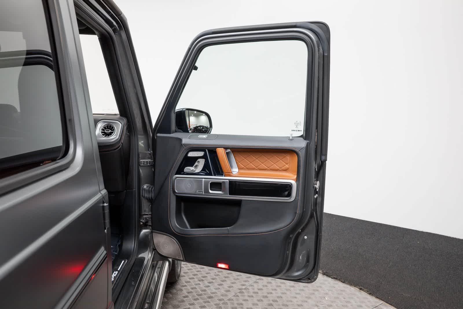 Thumbnail: 2022 Mercedes-Benz G-Class - 47