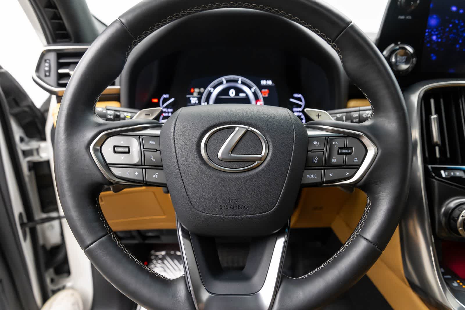 Thumbnail: 2024 Lexus LX - 21