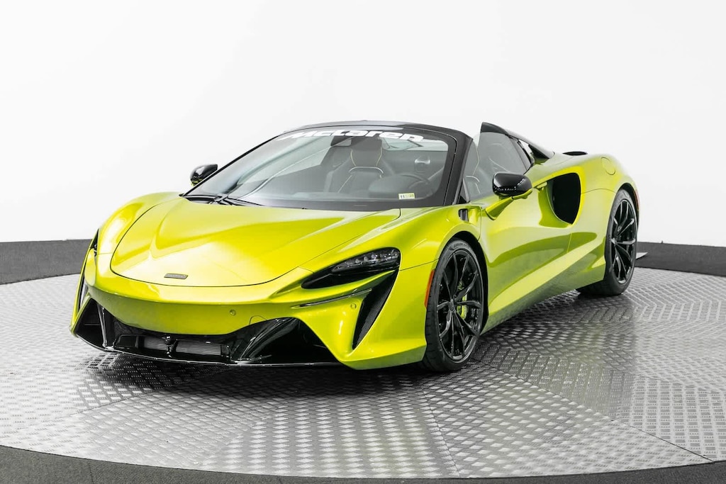 Used 2025 McLaren Artura Coupe