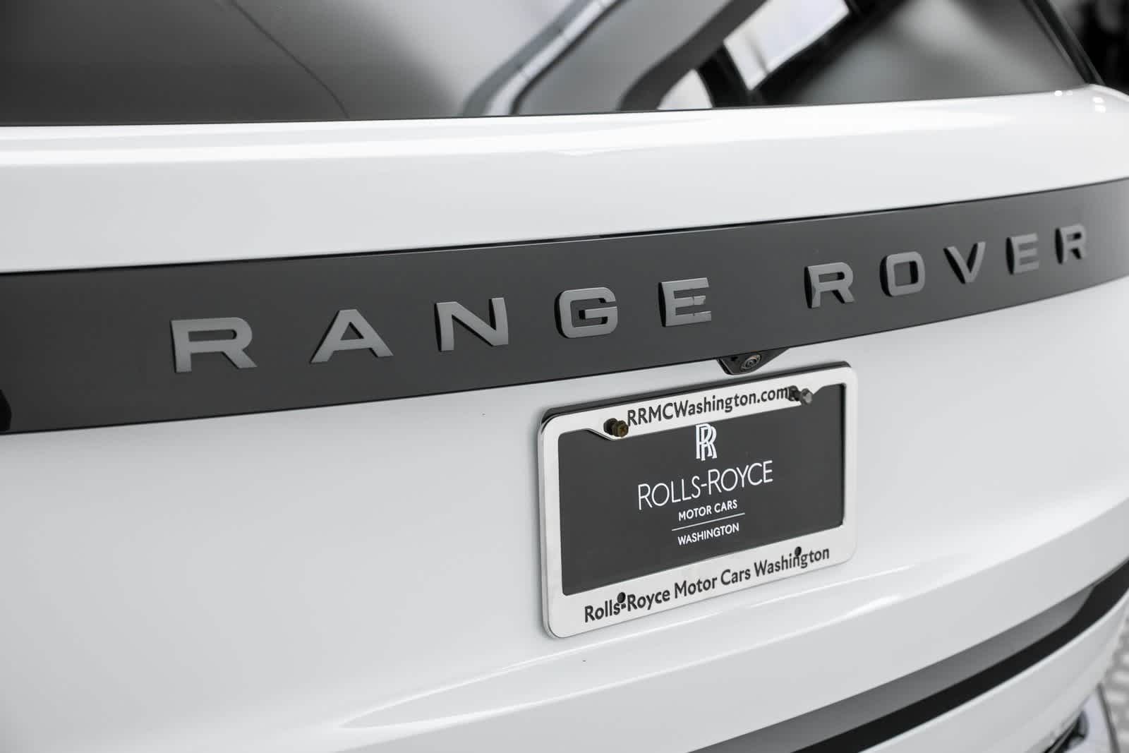 Thumbnail: 2025 Land Rover Range Rover - 7