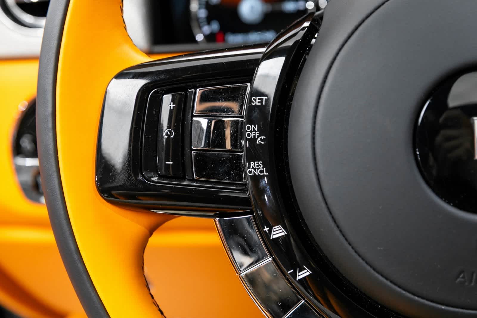 Thumbnail: 2024 Rolls-Royce Cullinan - 18