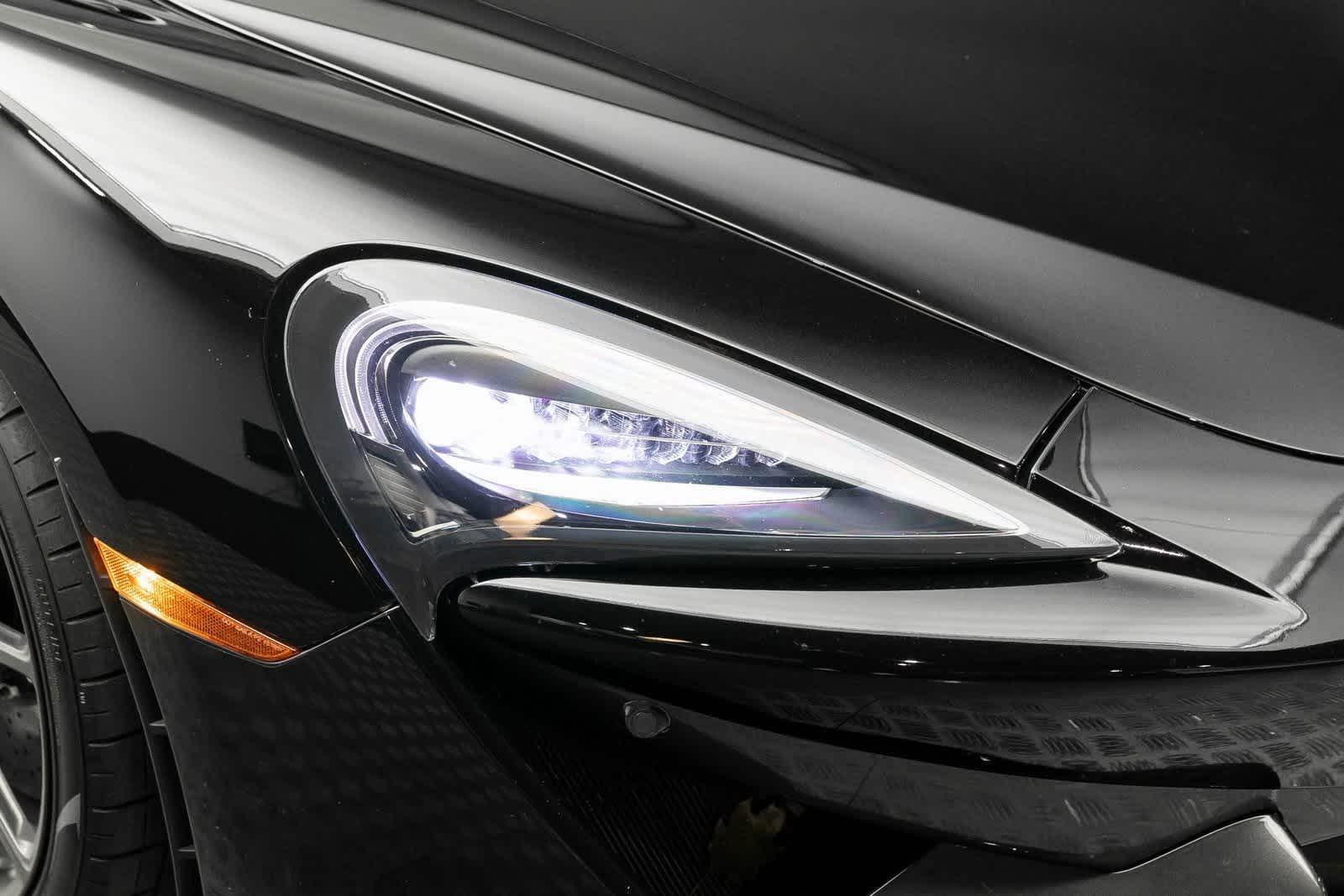Thumbnail: 2017 Mclaren  - 38