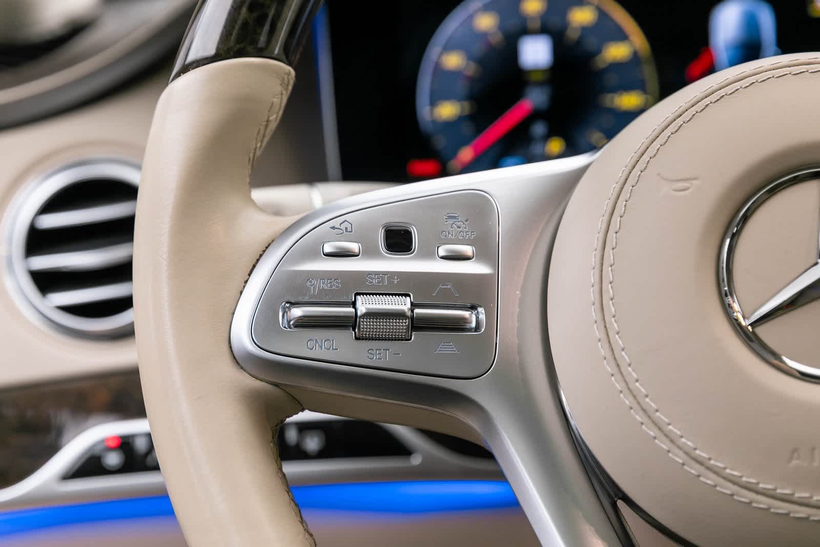 Thumbnail: 2020 Mercedes-Benz S-Class - 35