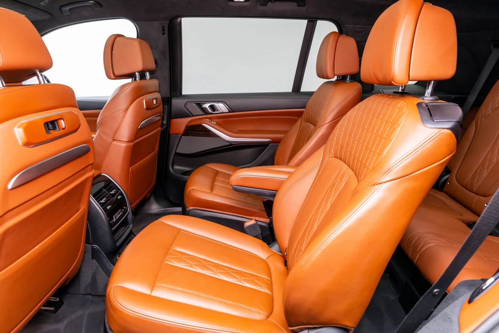 Thumbnail: 2023 BMW X7 - 13