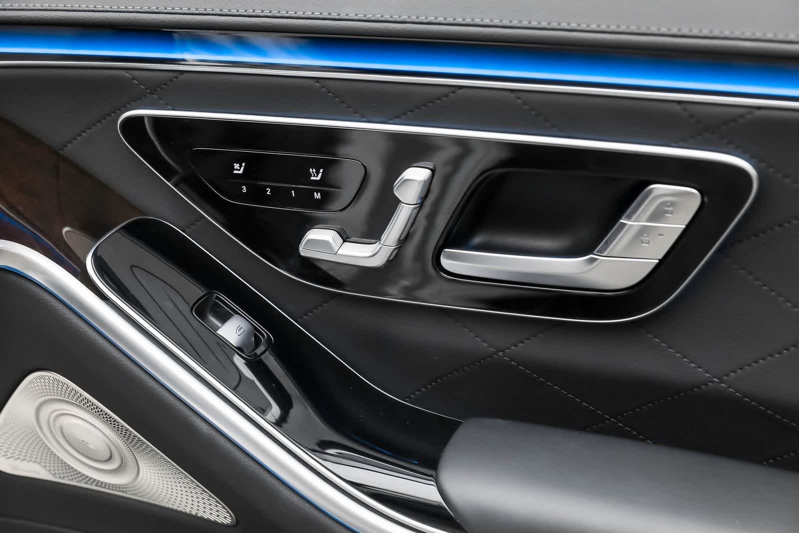 Thumbnail: 2024 Mercedes-Benz B-Class - 43