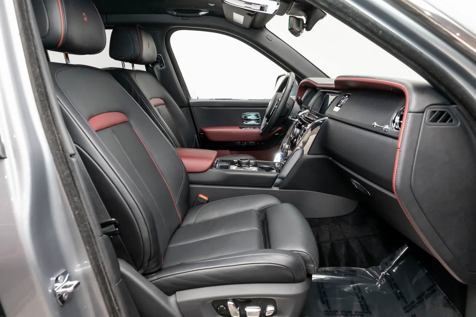 Thumbnail: 2022 Rolls-Royce Cullinan - 50