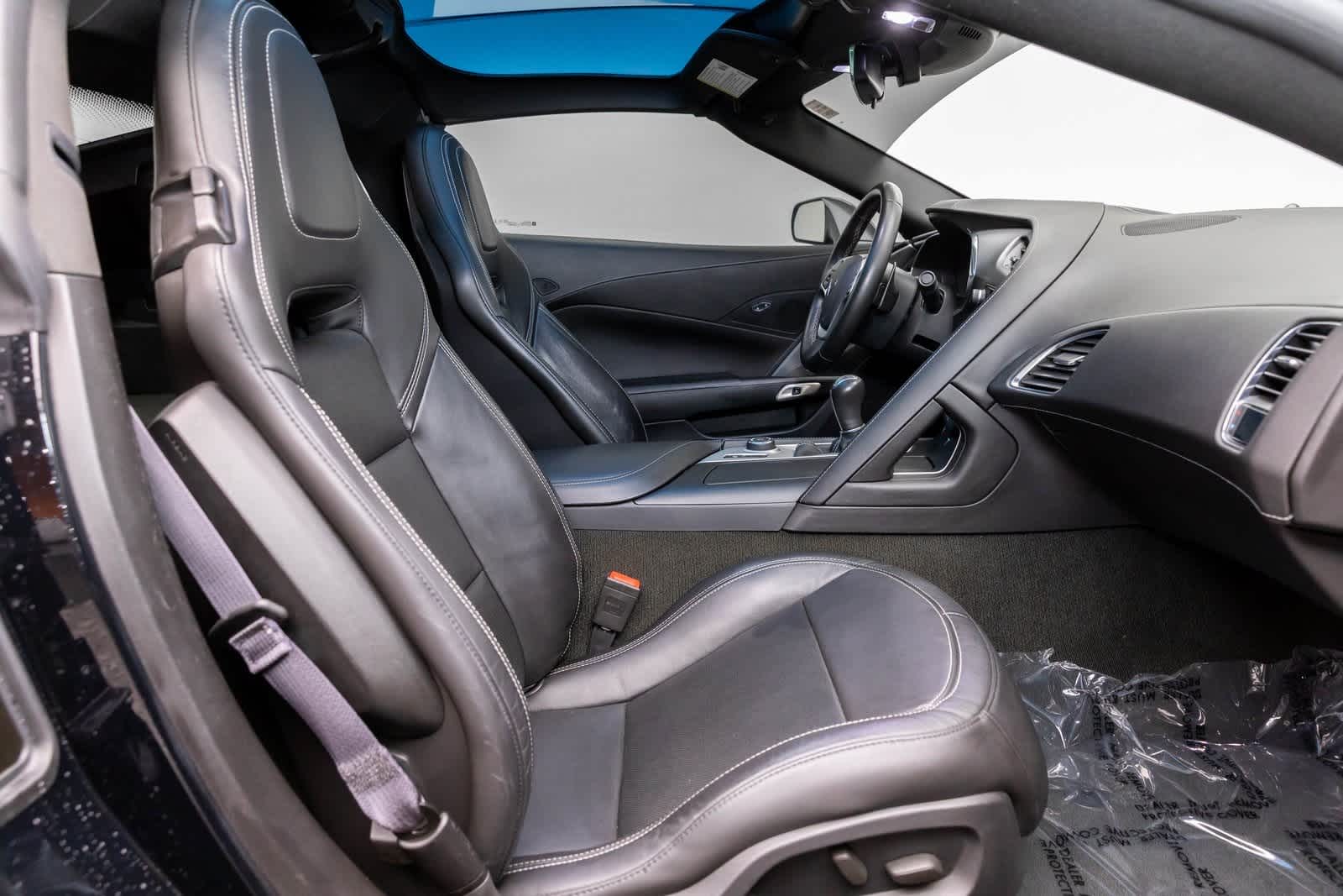 Thumbnail: 2014 Chevrolet Corvette - 14