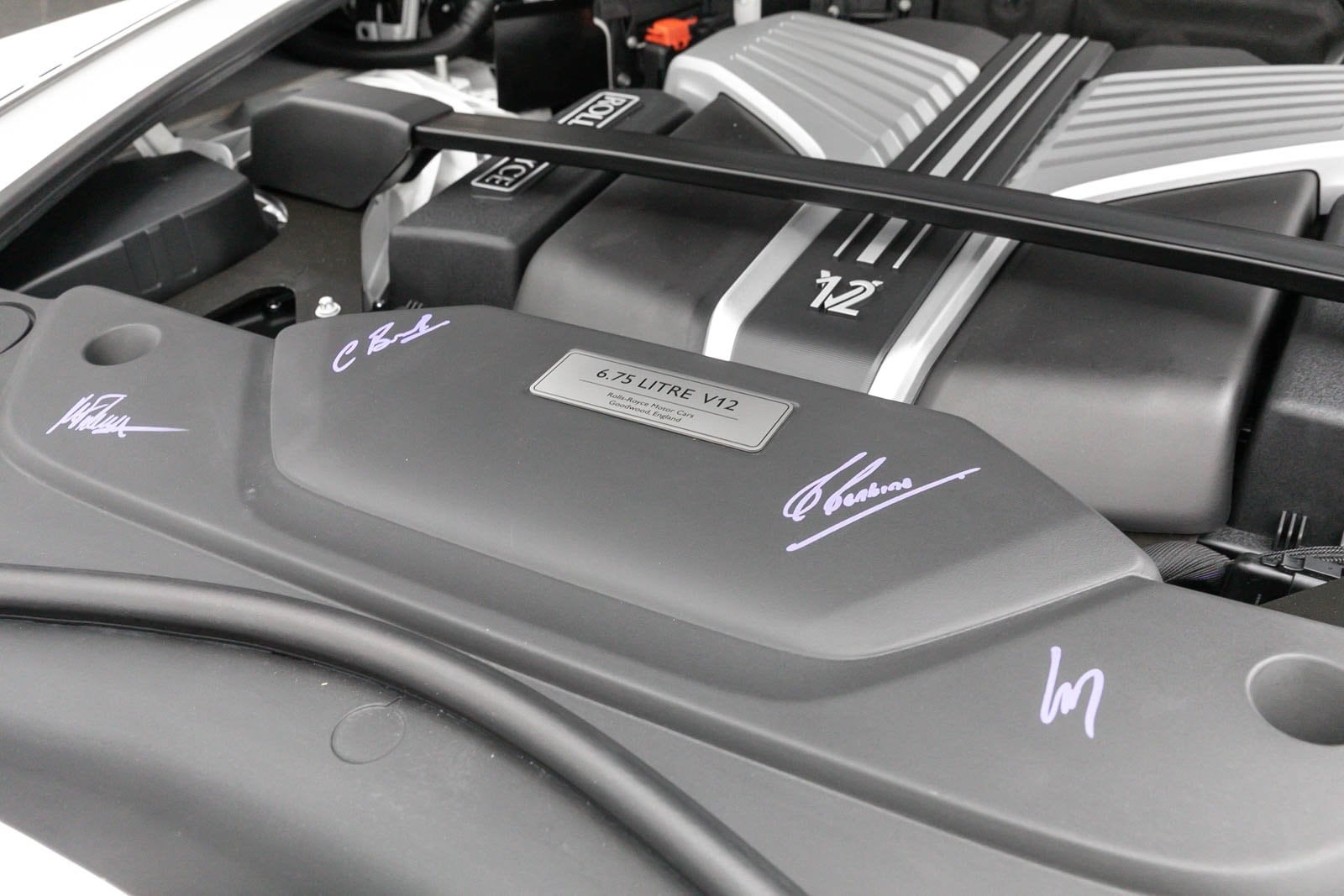 Thumbnail: 2024 Rolls-Royce Phantom - 34
