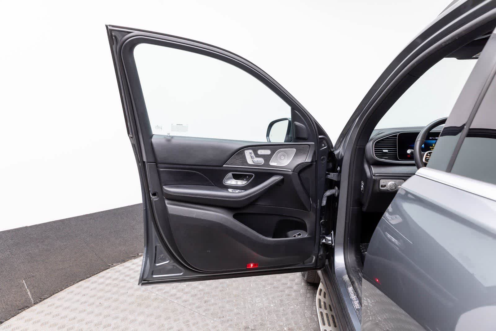 Thumbnail: 2022 Mercedes-Benz GLE - 23