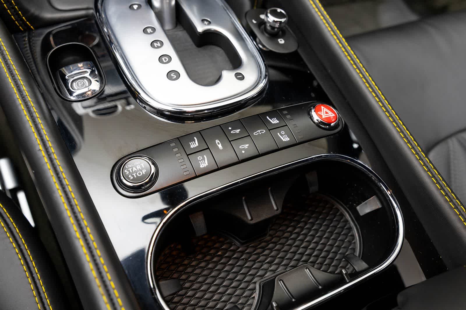 Thumbnail: 2014 Bentley Continental - 36