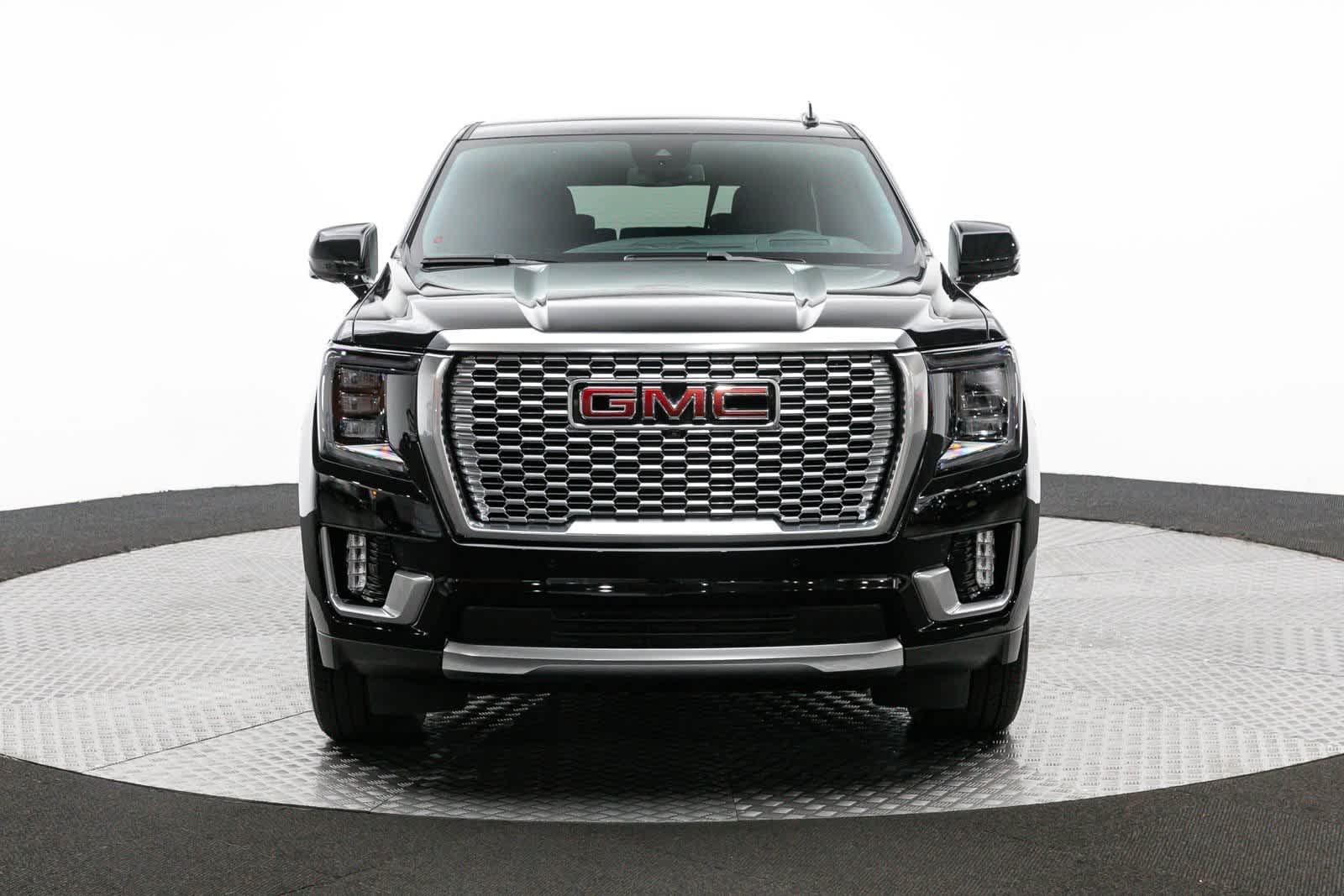 2023 GMC Yukon XL Denali 6