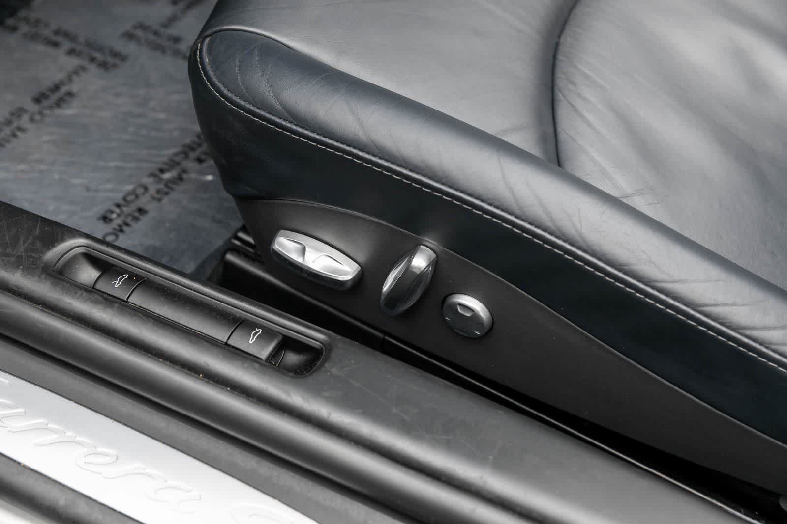 Thumbnail: 2007 Porsche 911 - 29