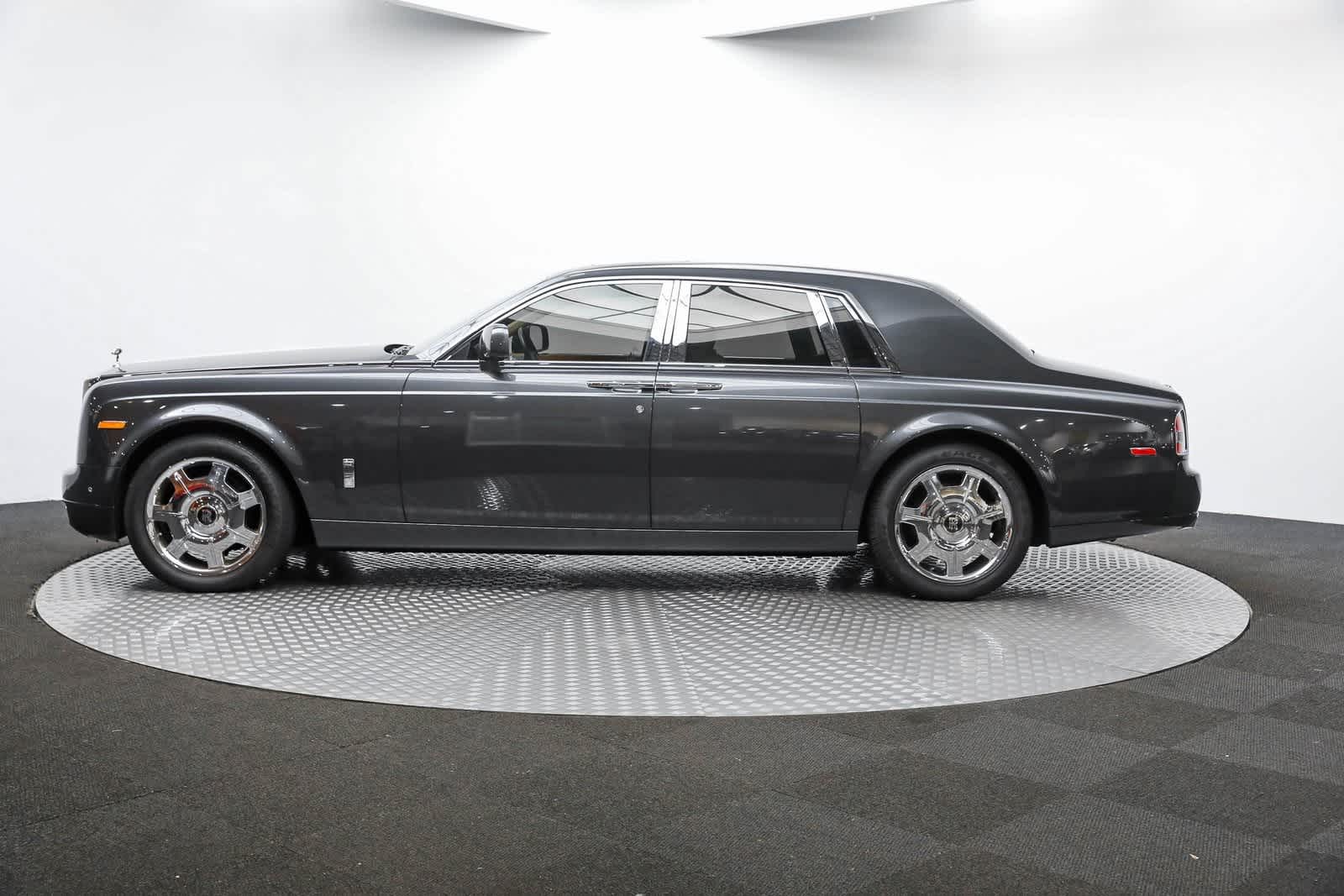 Thumbnail: 2015 Rolls-Royce Phantom - 2