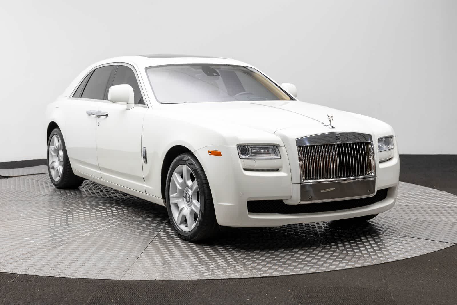 Thumbnail: 2011 Rolls-Royce Ghost - 51