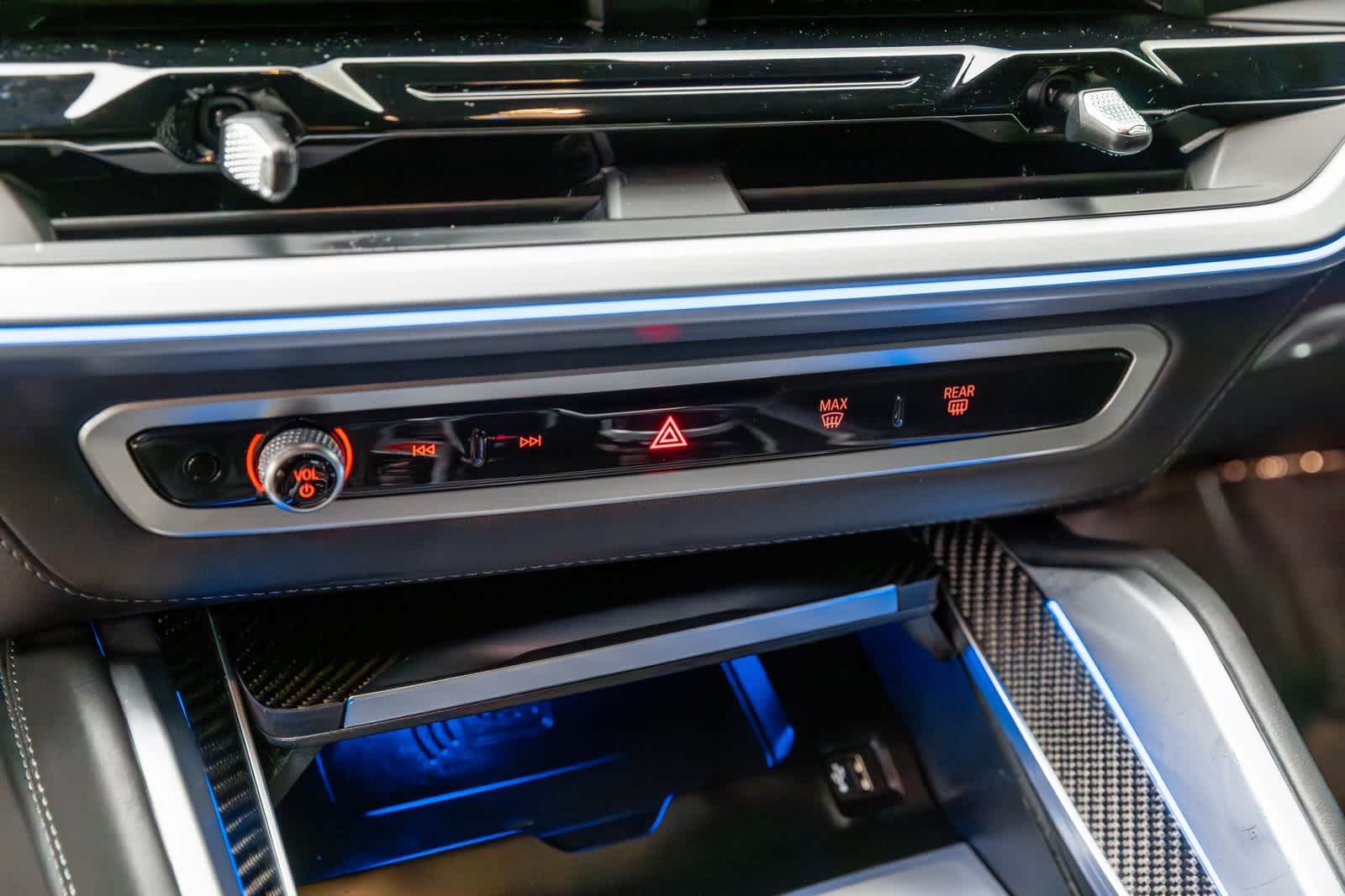 Thumbnail: 2024 BMW XM - 38