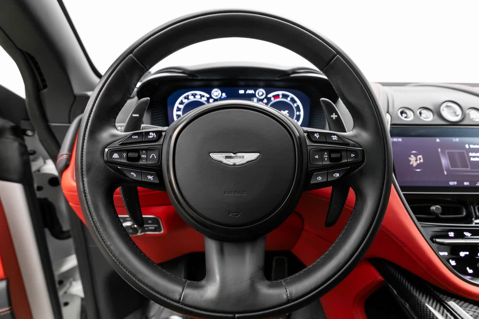 Thumbnail: 2023 Aston Martin DBX - 14