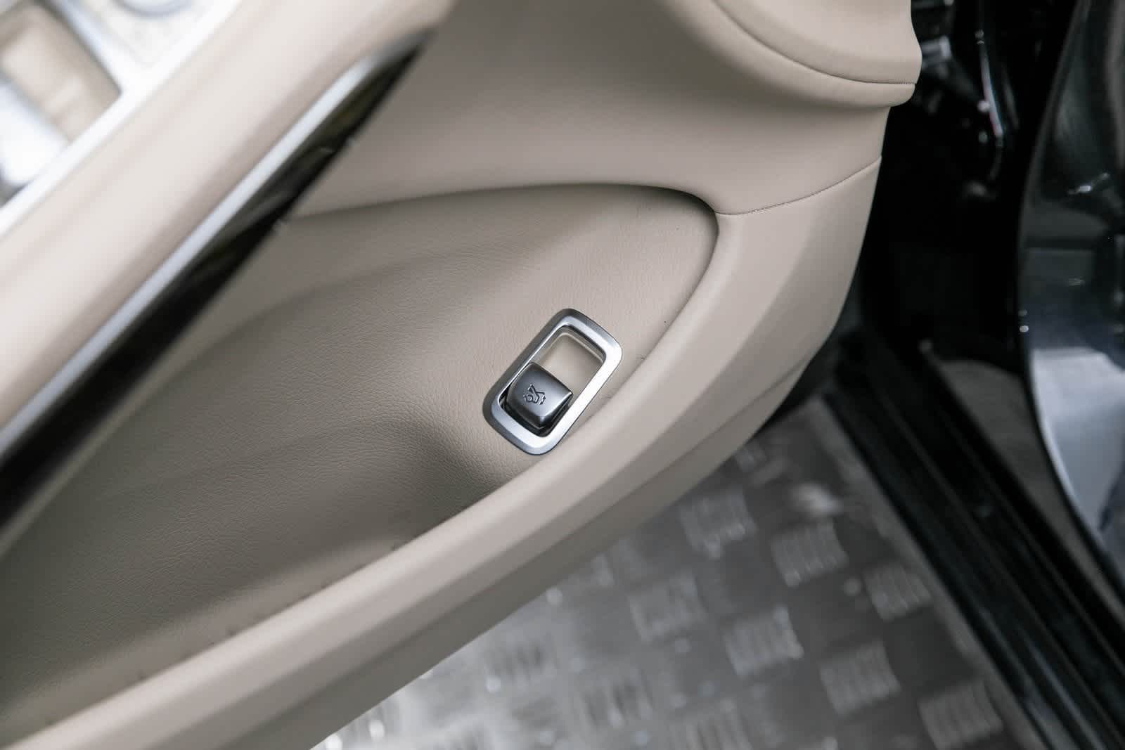 Thumbnail: 2020 Mercedes-Benz S-Class - 31