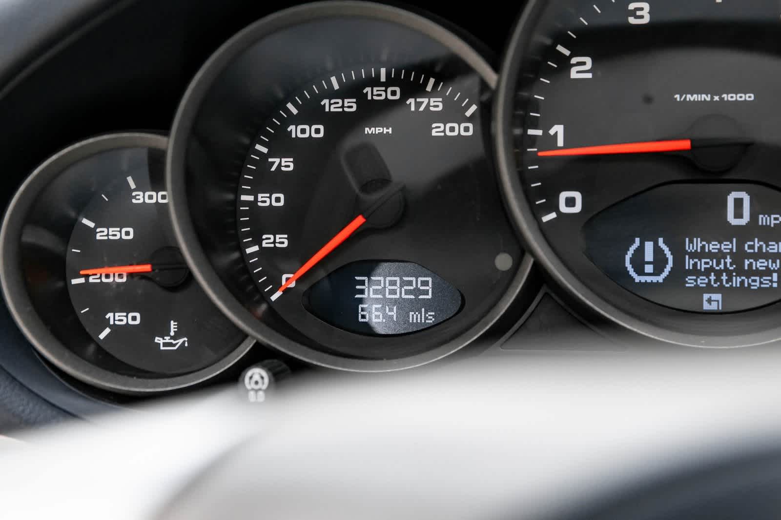 Thumbnail: 2007 Porsche 911 - 35