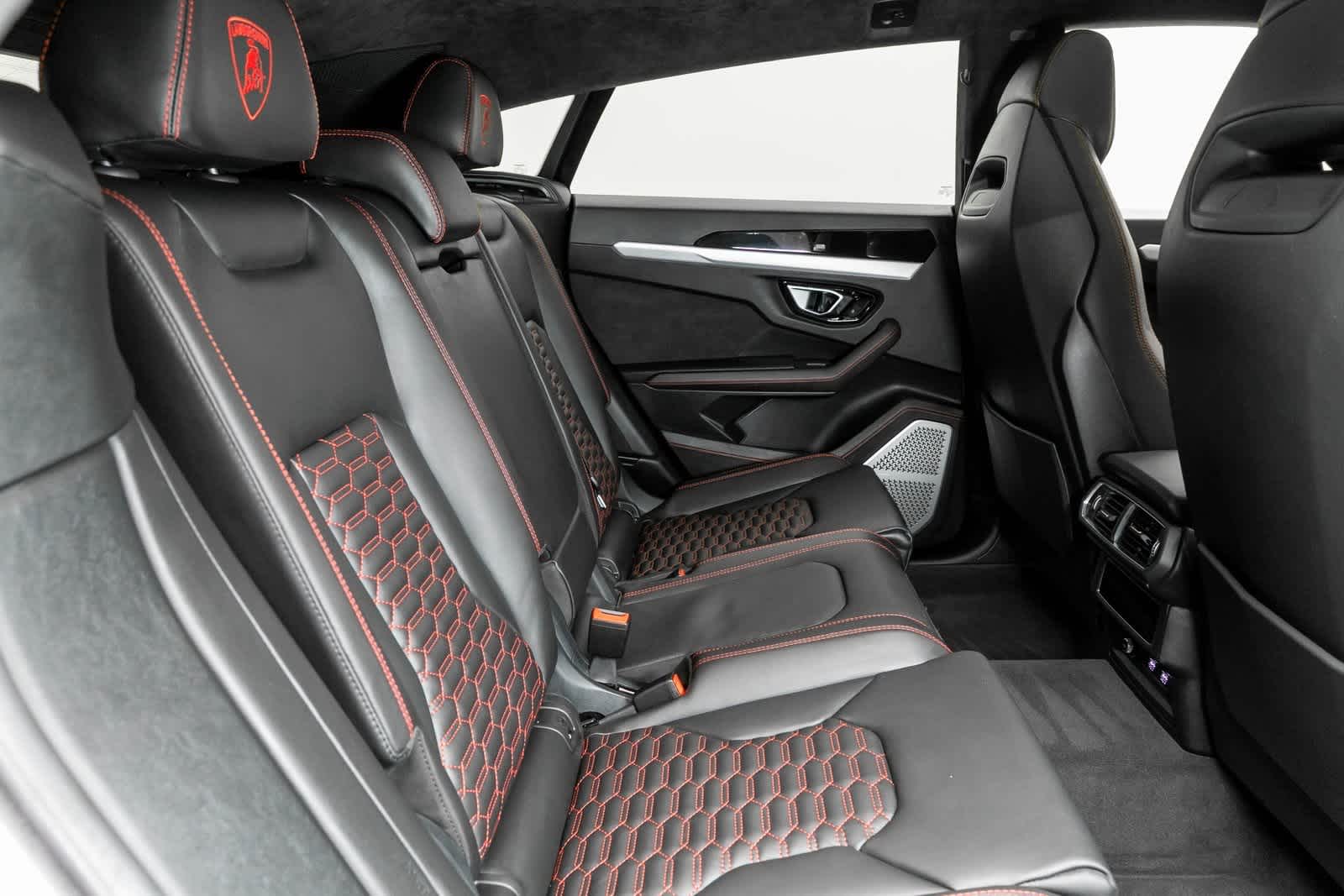 2021 Lamborghini Urus S 11