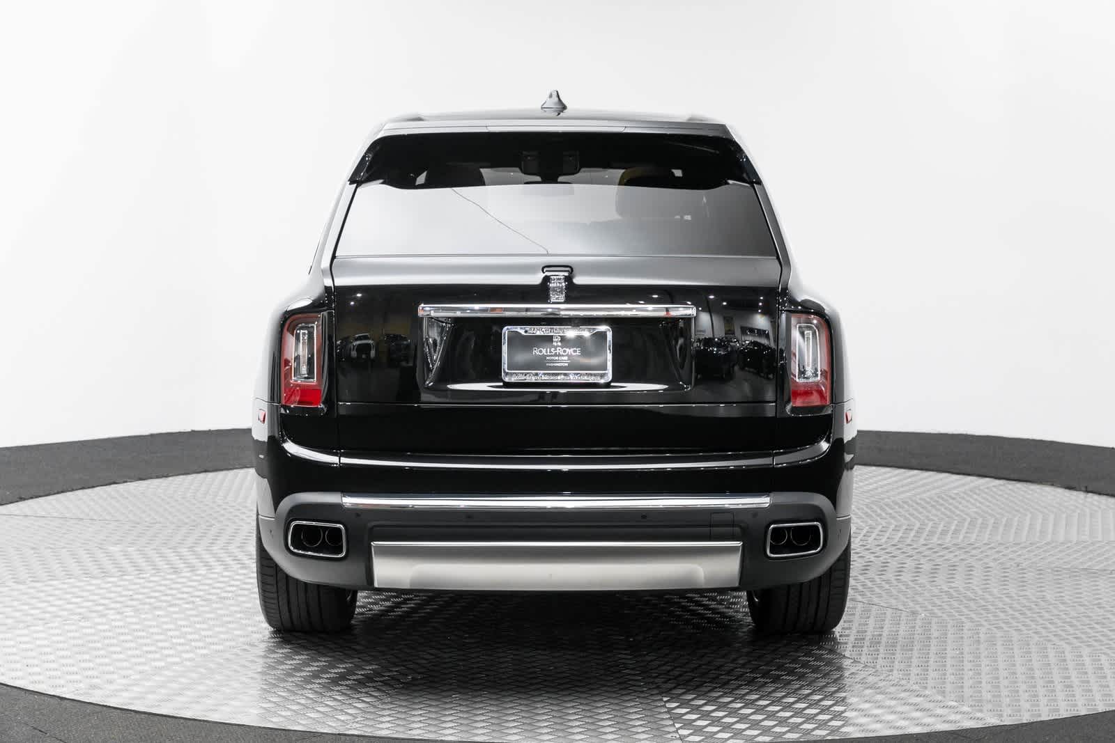 Thumbnail: 2024 Rolls-Royce Cullinan - 5