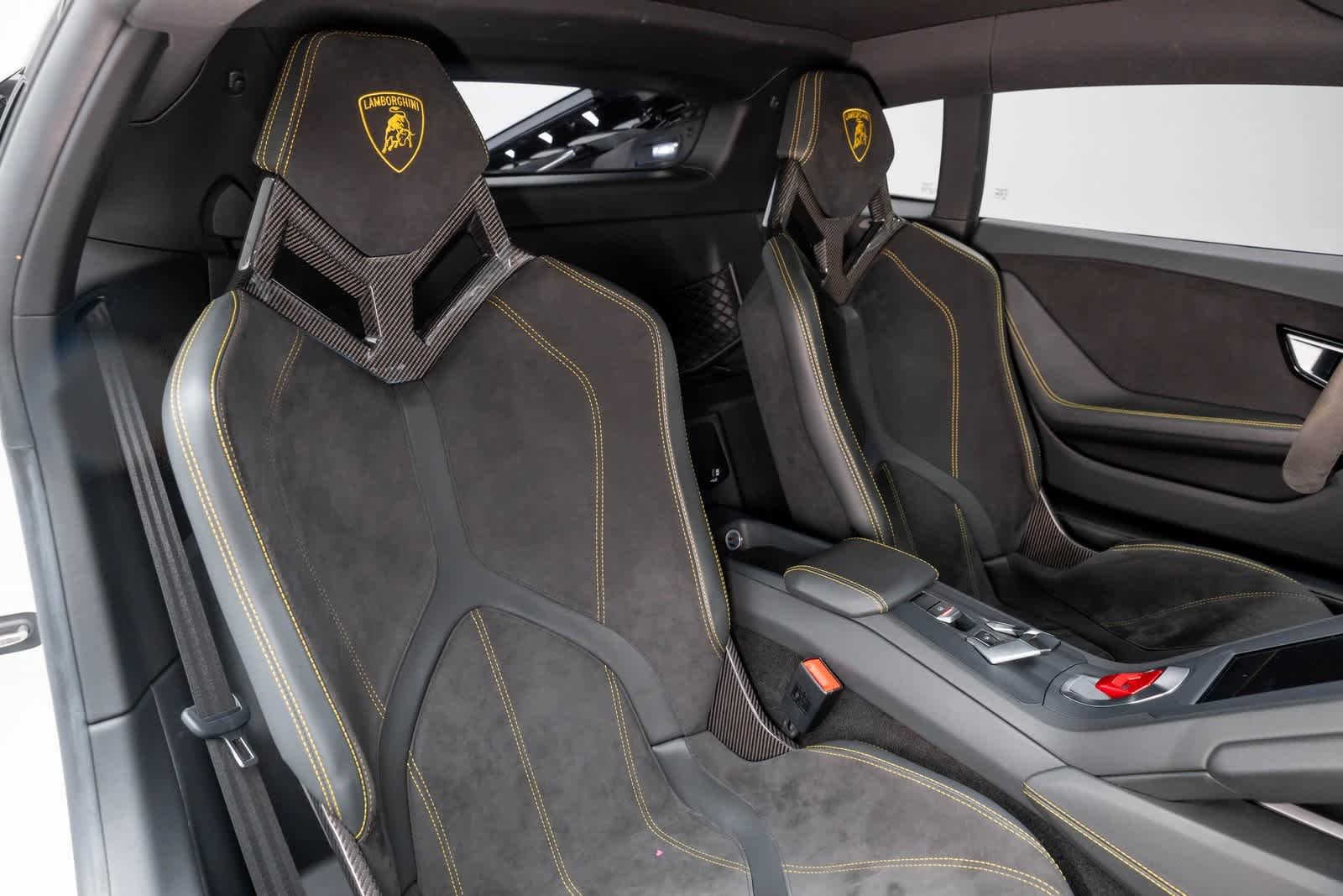 Thumbnail: 2022 Lamborghini Huracan - 13