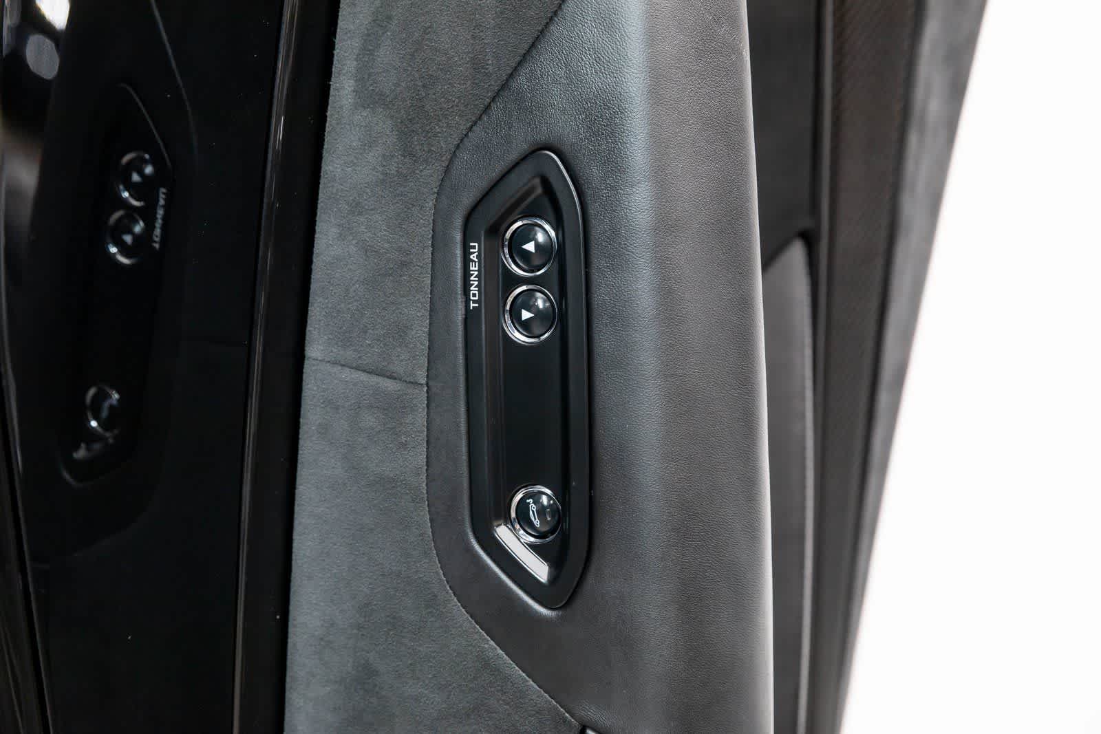 Thumbnail: 2023 Mclaren 720S - 23