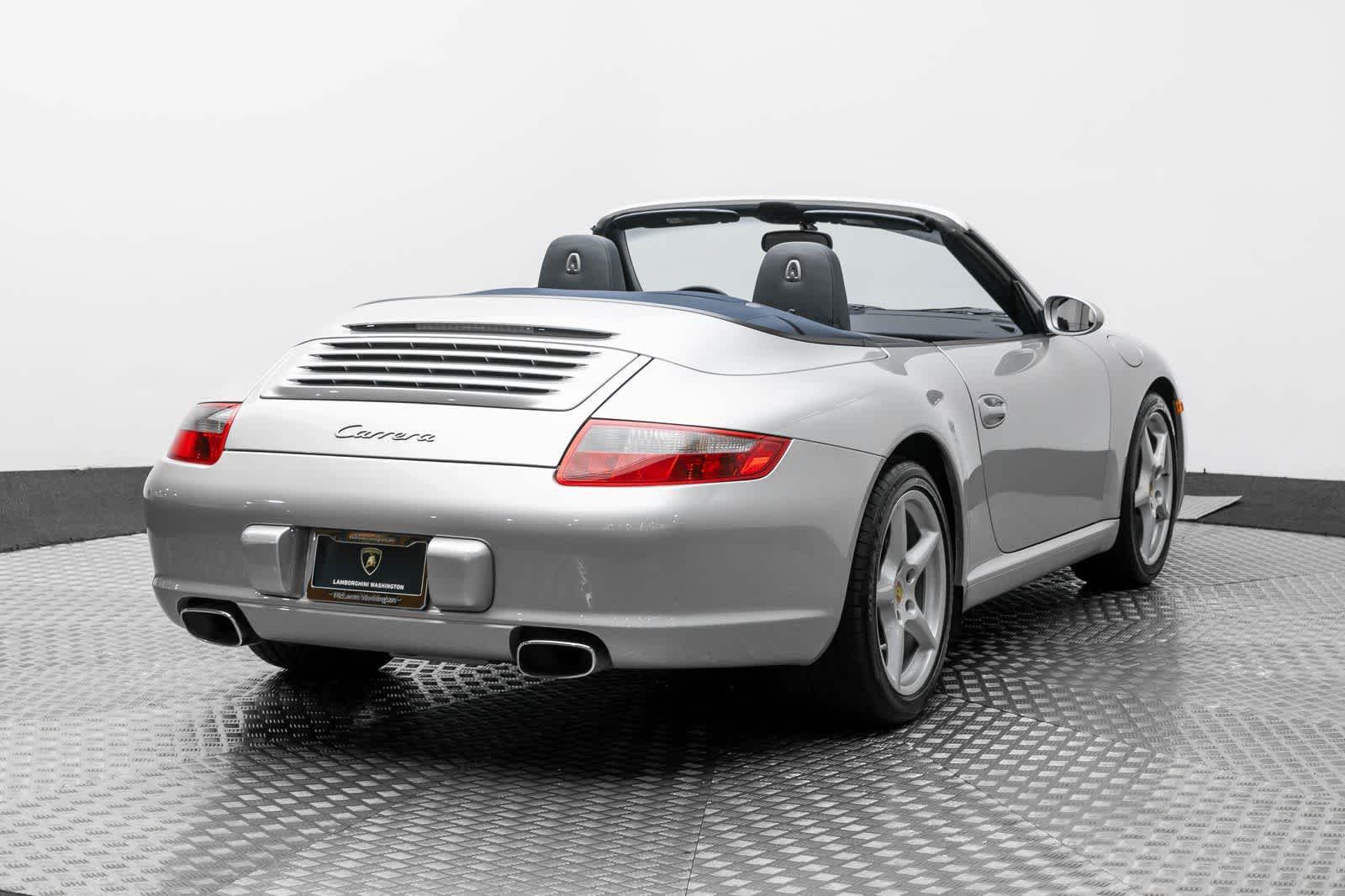 Thumbnail: 2007 Porsche 911 - 23