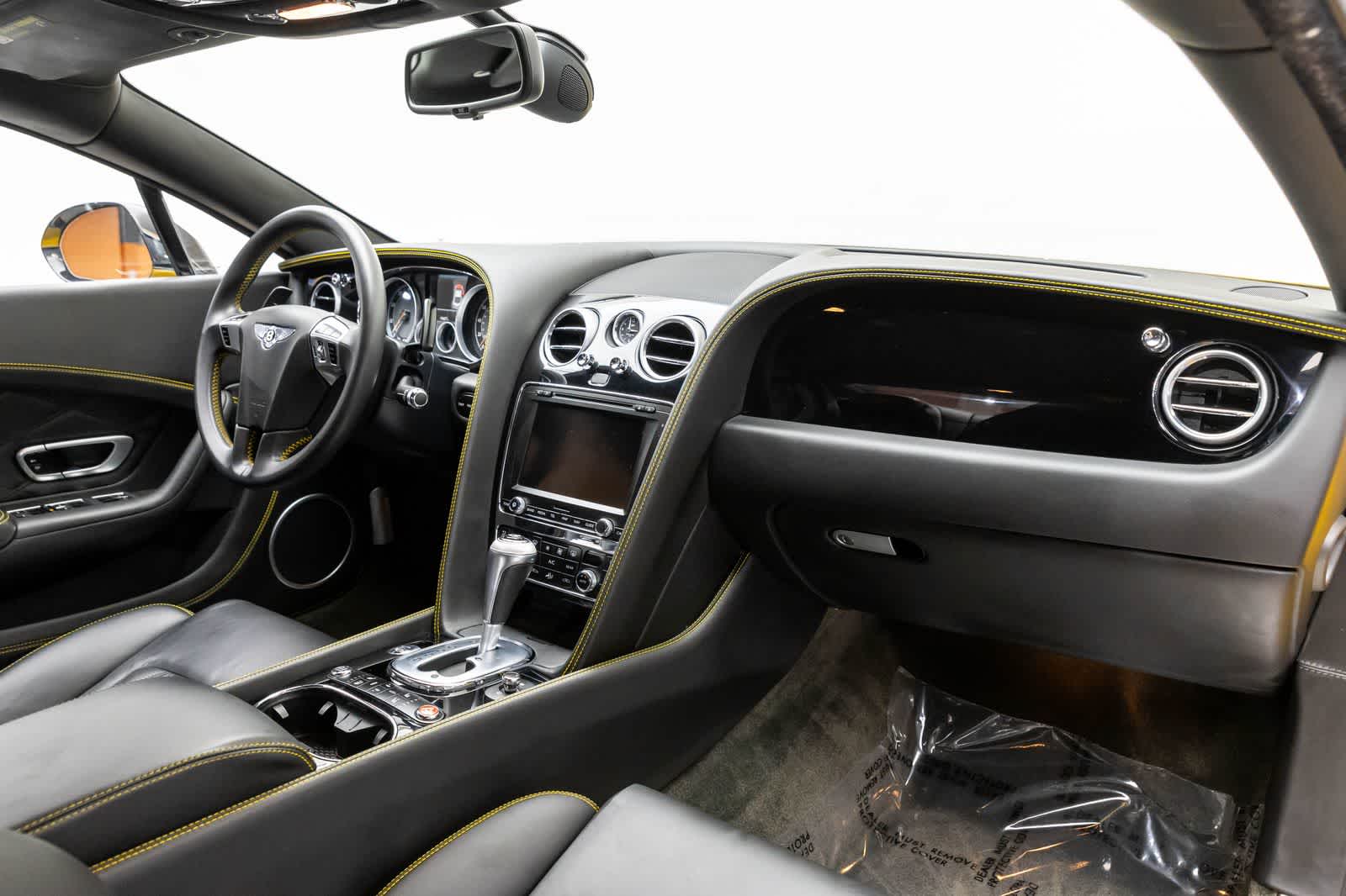 Thumbnail: 2014 Bentley Continental - 46