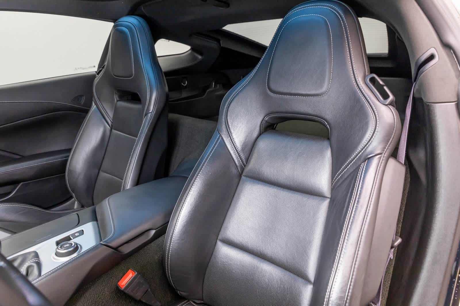 Thumbnail: 2014 Chevrolet Corvette - 12