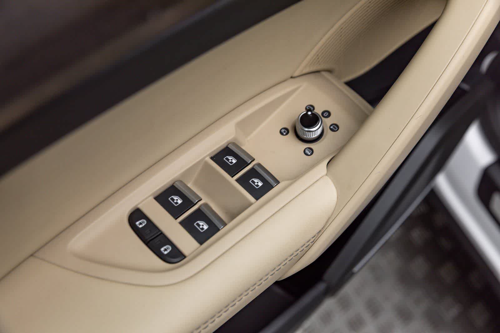 Thumbnail: 2024 Audi Q5 - 24