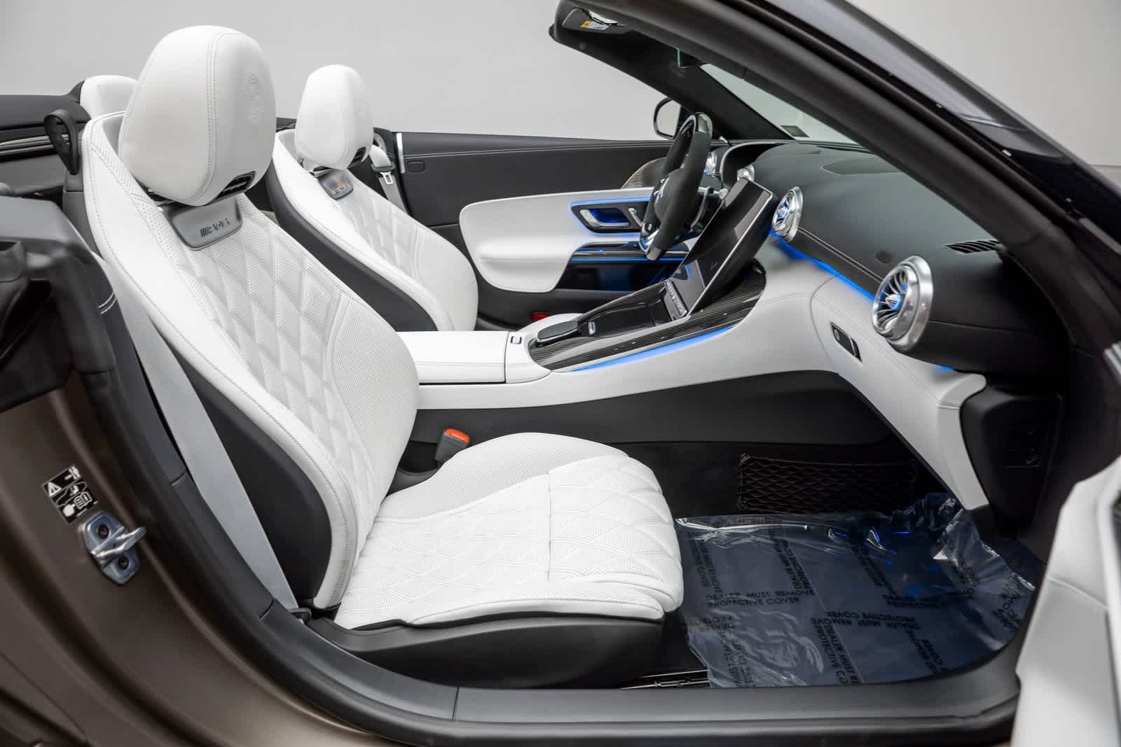 Thumbnail: 2025 Mercedes-Benz SL-Class - 16